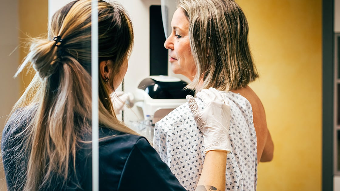 woman_hospital_xray_16-9_1120x630px