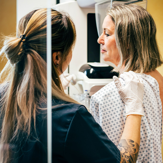 woman_hospital_xray_1-1_544x544px