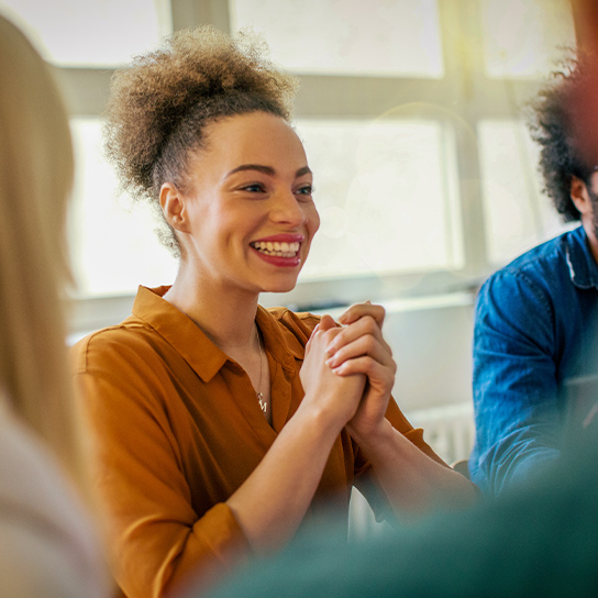 woman-office-business-1-1-544x544px
